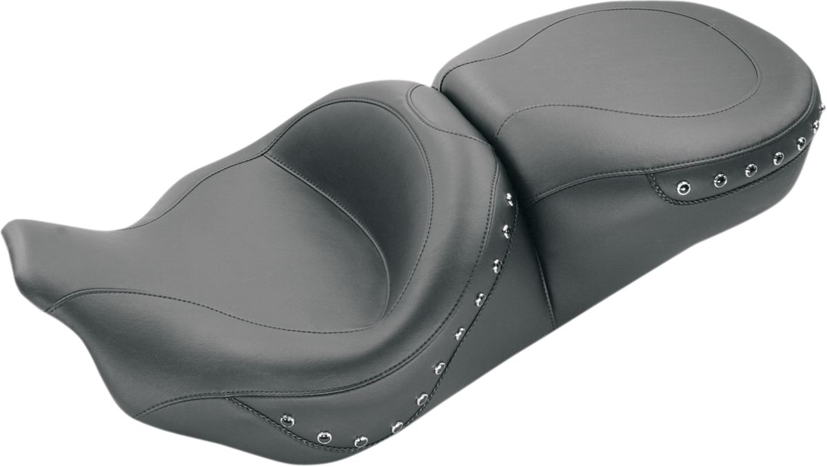 MUSTANG Touring Seat - Black Studs - FL '08-'25 76039