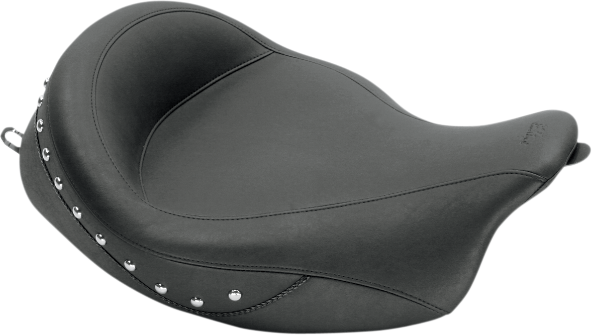 MUSTANG Super Solo Seat - Chrome Studded - FL '08-'25 76068