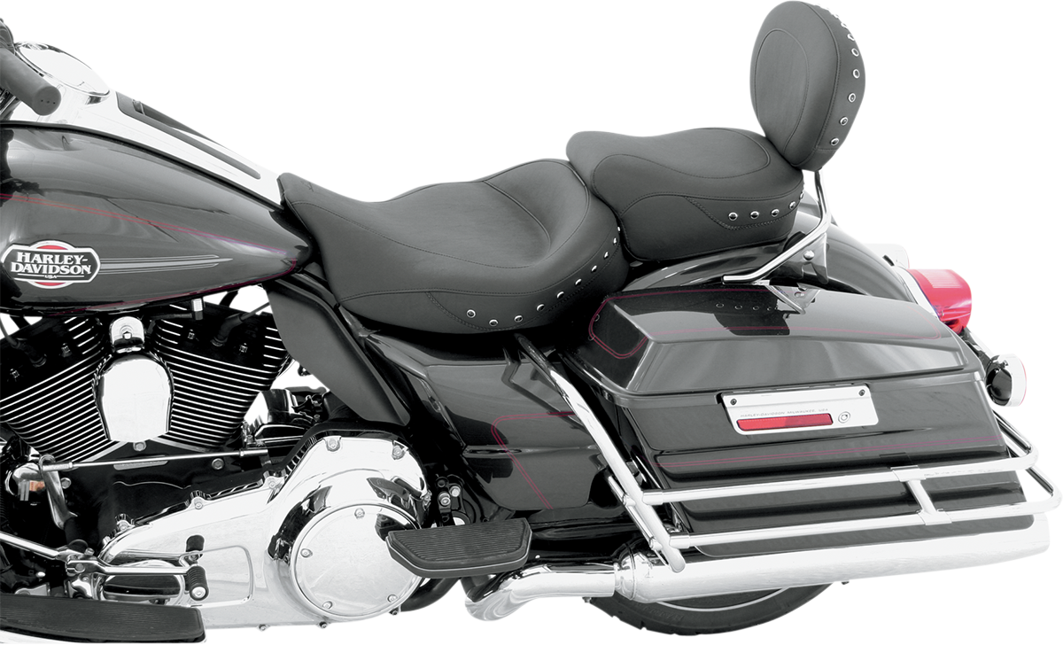 MUSTANG Super Solo Seat - Black Studded - FL '08-'25 76069