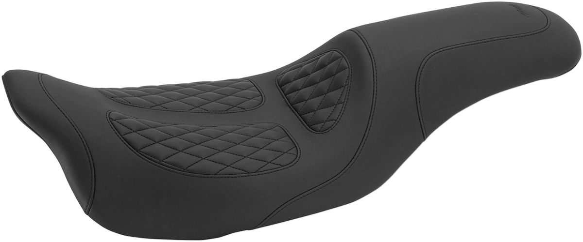 MUSTANG Fastback Perewitz Seat - Diamond - FL '08-'25 76981