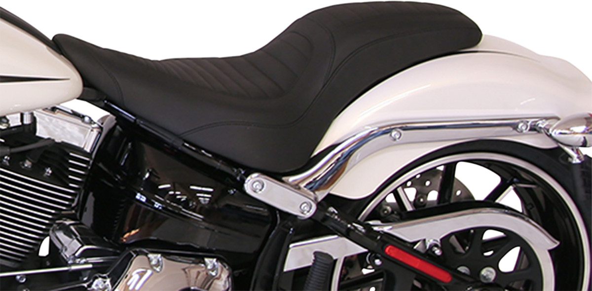 MUSTANG Seat - Tripper™ Fastback - Front Tuck-n-Roll - Black - FXSB 76781