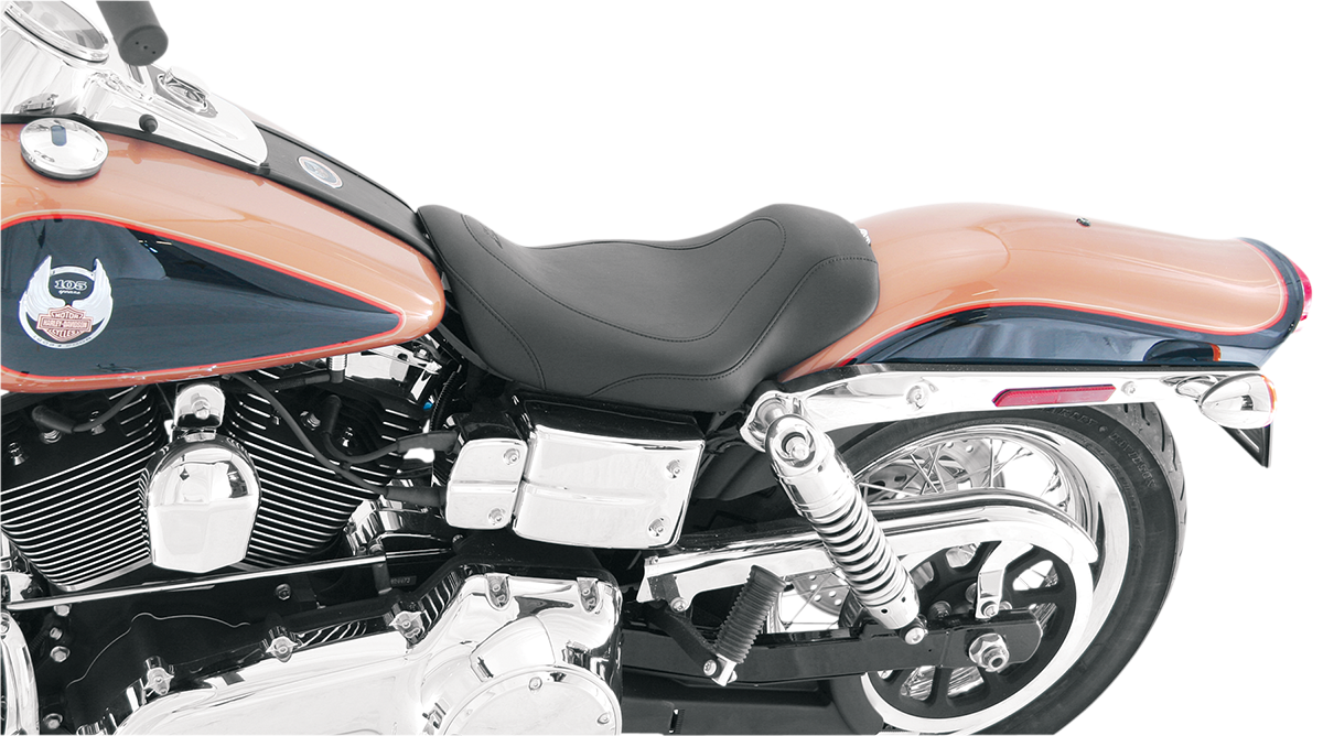 MUSTANG Tripper™ Solo Seat - Tuck and Roll - Dyna 76580