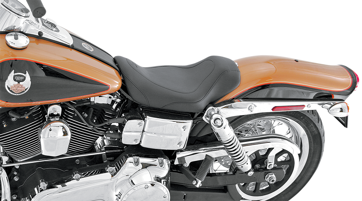 MUSTANG Tripper™ Solo Seat - FXD 76582