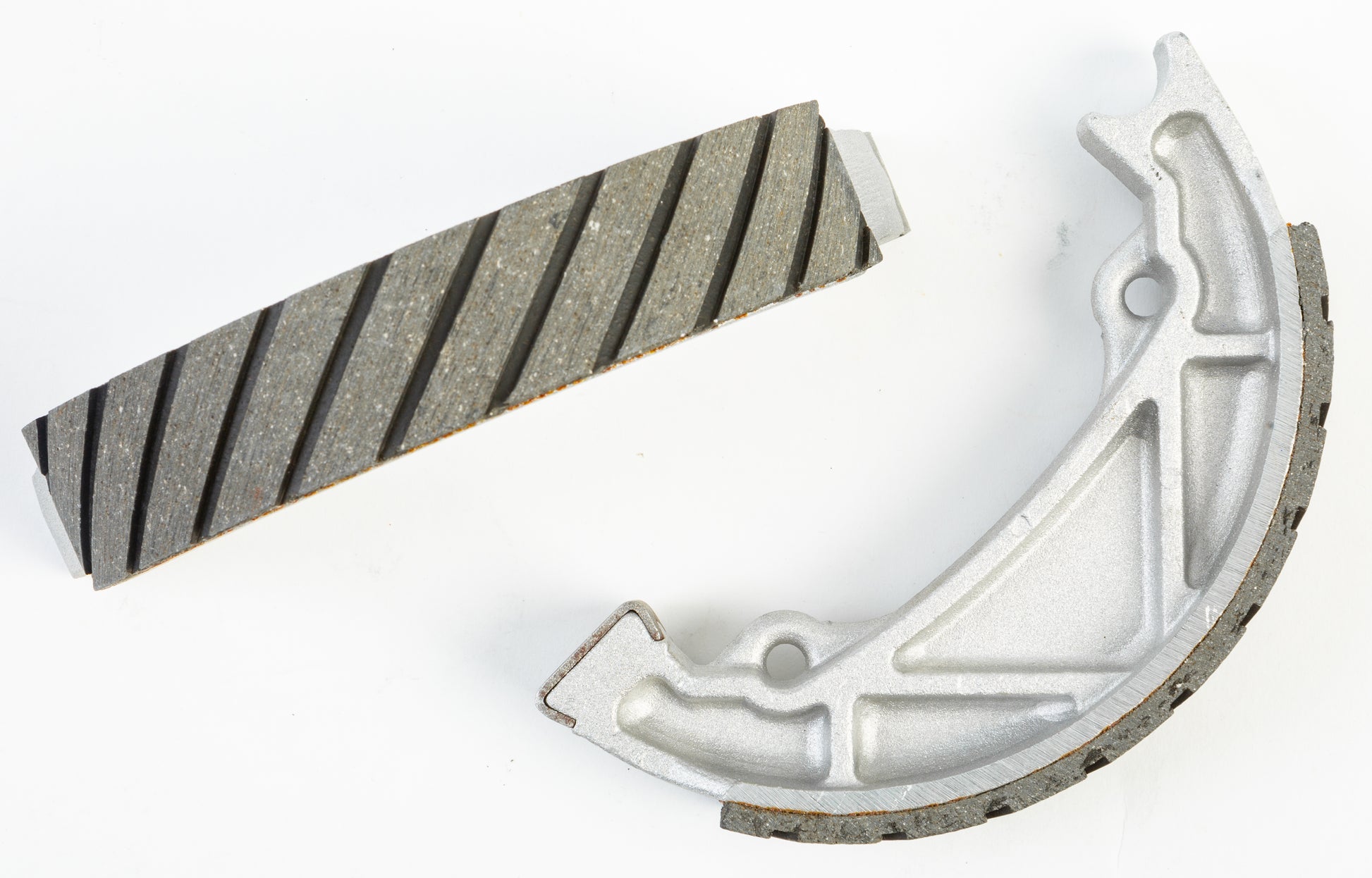 Brake Shoes 811g Grooved
