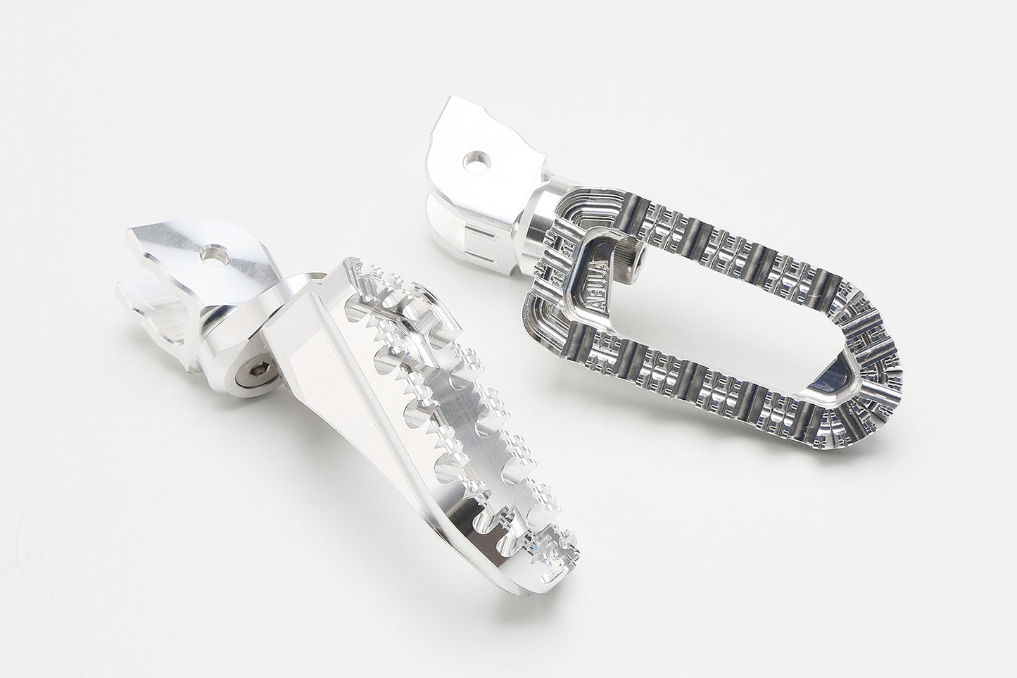 AELLA Adjustable Foot Peg Kit for Ducati Hypermotard 698 Mono