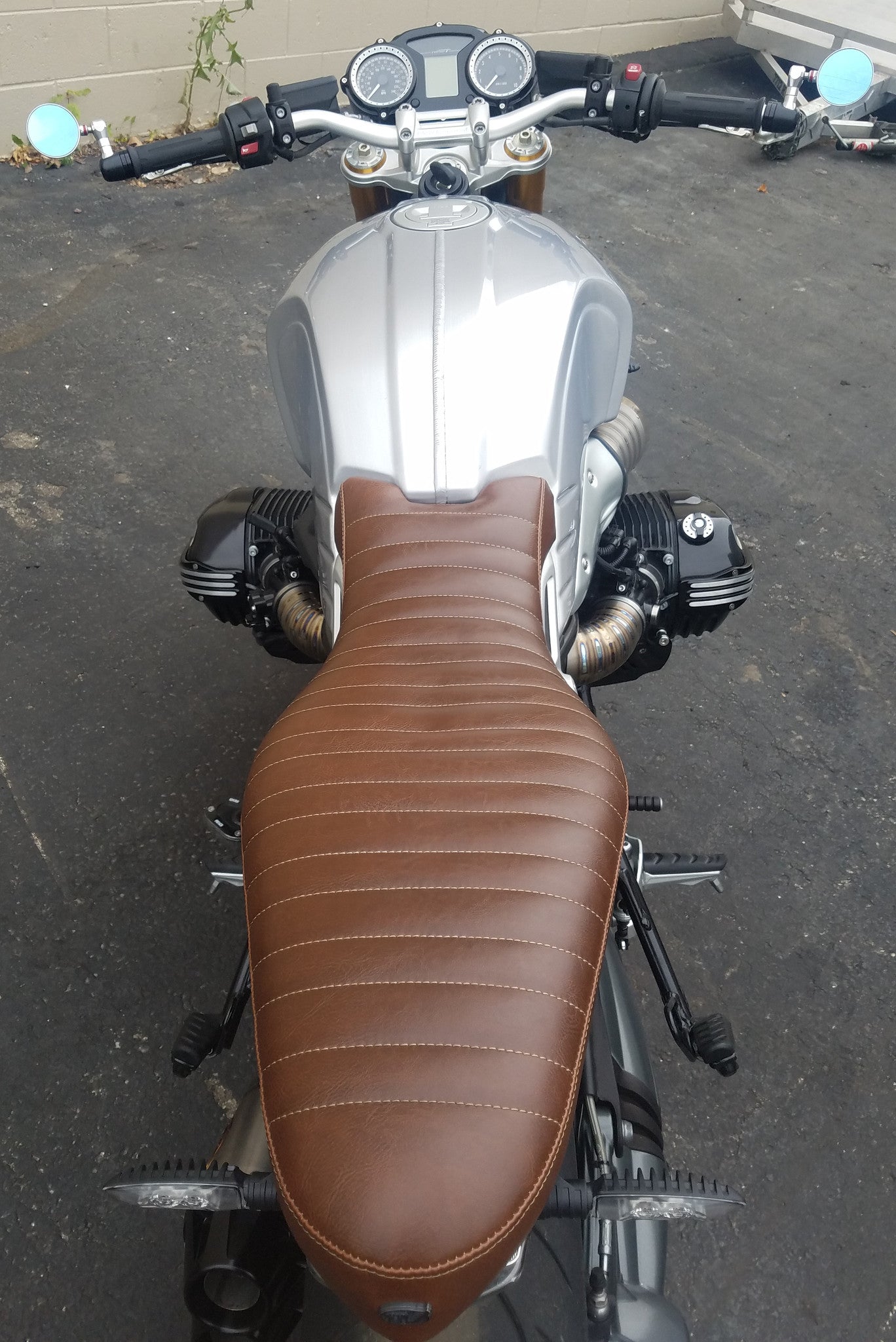 ZARD NEW Full Titanium 2-1-2 Racing (Stacked Mufflers) Exhaust for the BMW R NineT