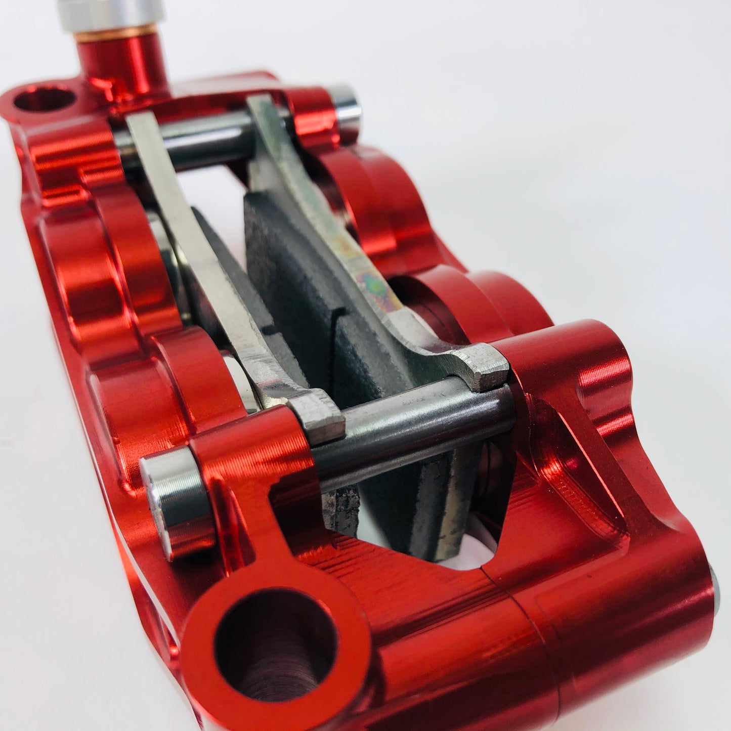 Beringer Aerotec 4+ 100mm 4 piston Radial Caliper
