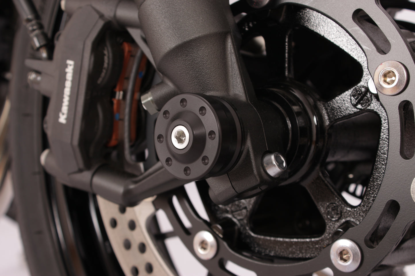 Gilles GTA Front Axle Protectors for Kawasaki Z900RS / CAFE