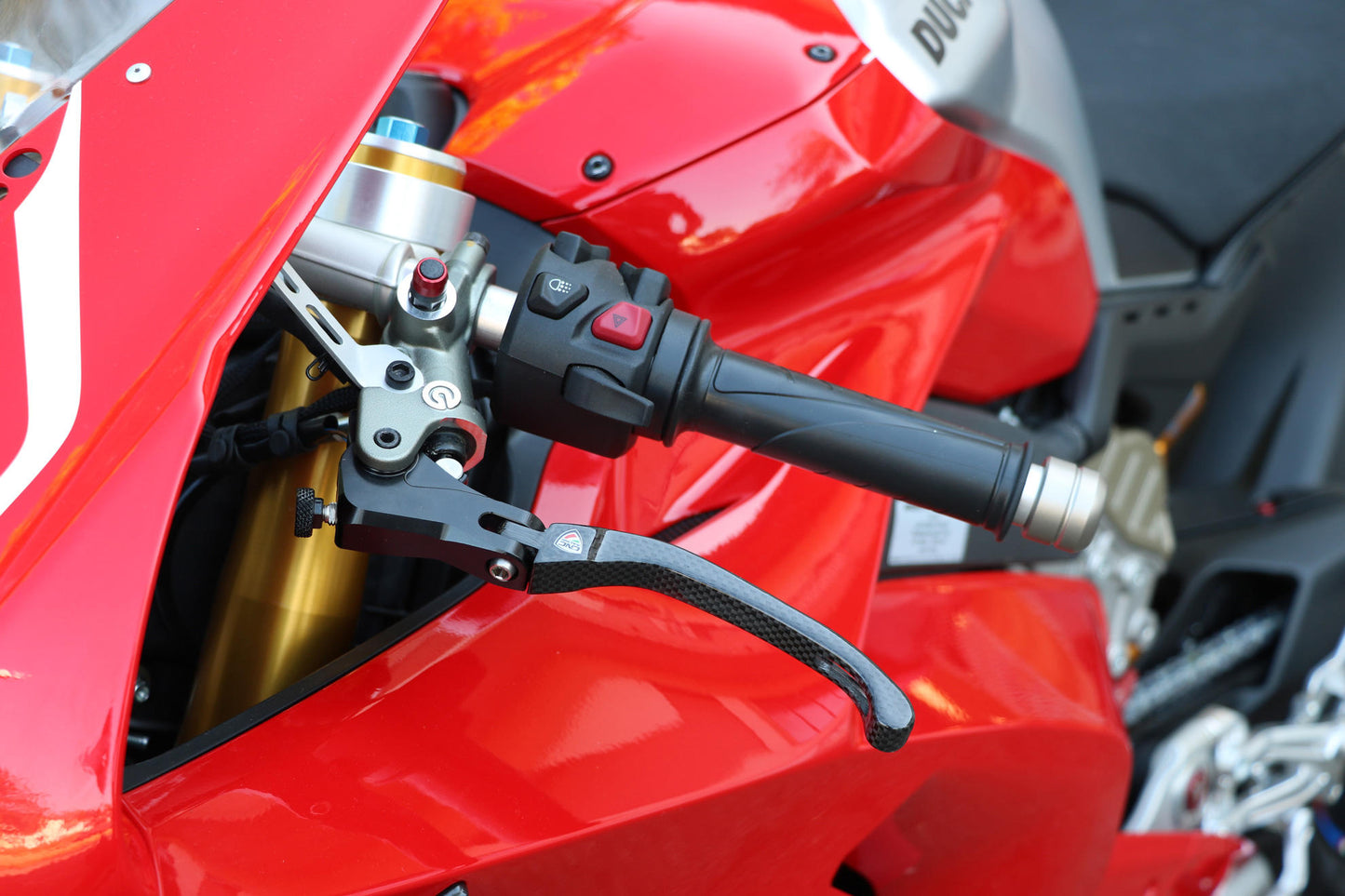 CNC Racing Carbon Fiber / Billet RACE Folding Adjustable Clutch Lever for Aprilia, Ducati, and MV Agusta F4 RR/RC - 190mm