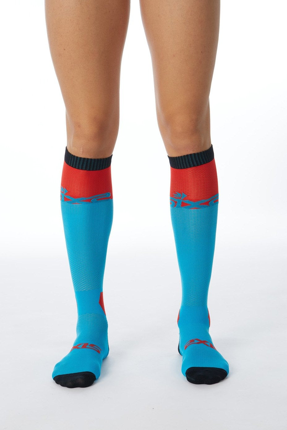 SIX2 Lightweight Knee-high Protective Socks