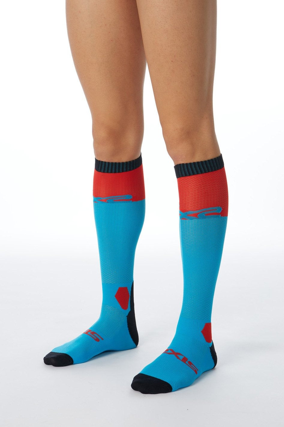 SIX2 Lightweight Knee-high Protective Socks