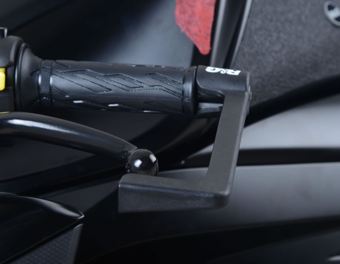 R&G Racing Moulded Lever Guard for KTM 390 Adventure '20-'22 / RC390 '17-'22 / RC125 '17-'20, Suzuki GSX-R125 '17-'21, Yamaha MT-03 '20-'22, Husqvarna Svartpilen/Vitpilen 401 '20-'22