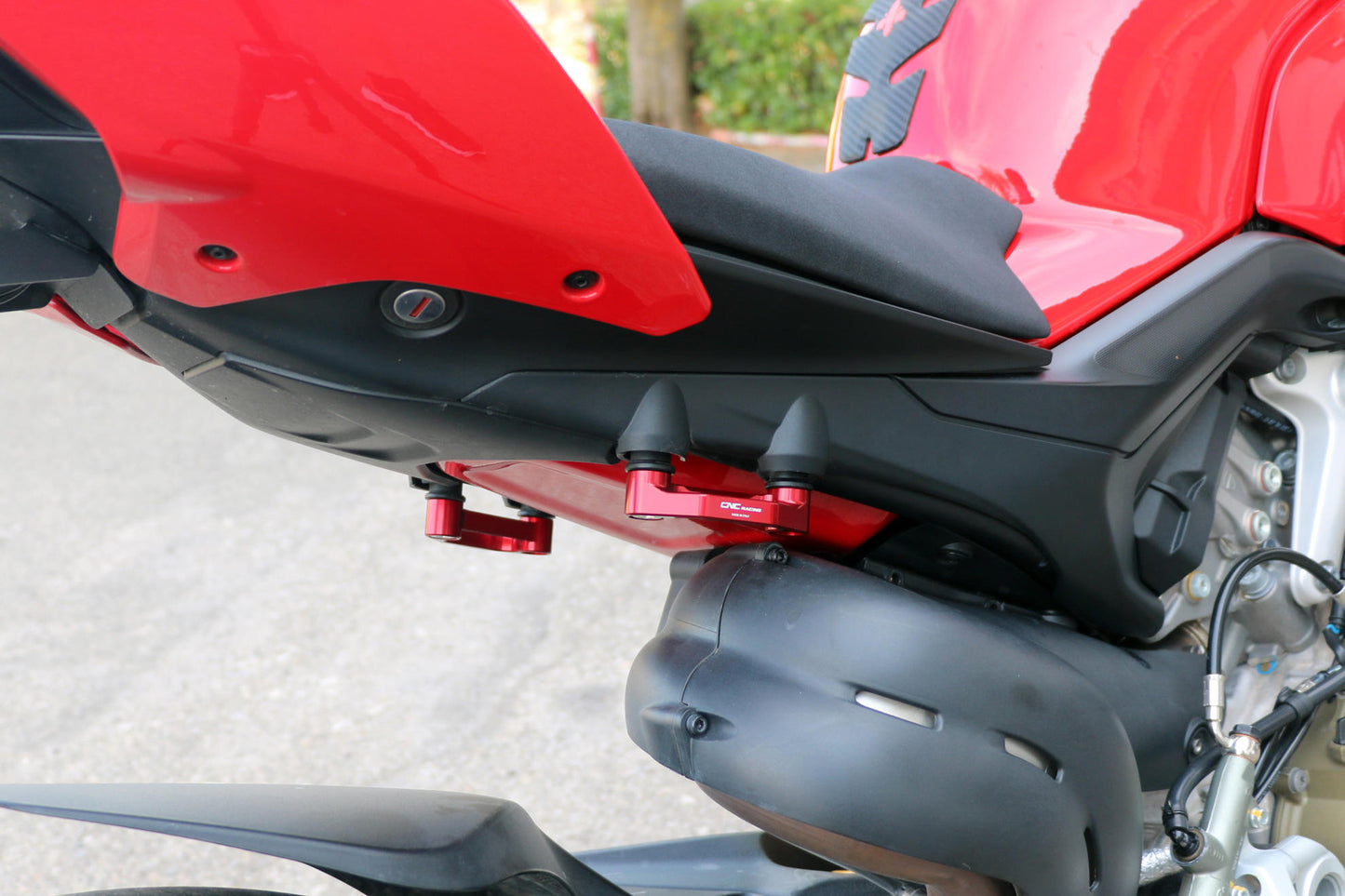 CNC Racing Passenger Rearset / Foot peg Blanking Plate Set / Racing Tie Down Hooks for Ducati Panigale / Streetfighter V4