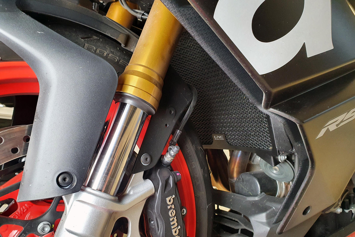 CNC Racing Radiator Guard for Aprilia RS / Tuono 660