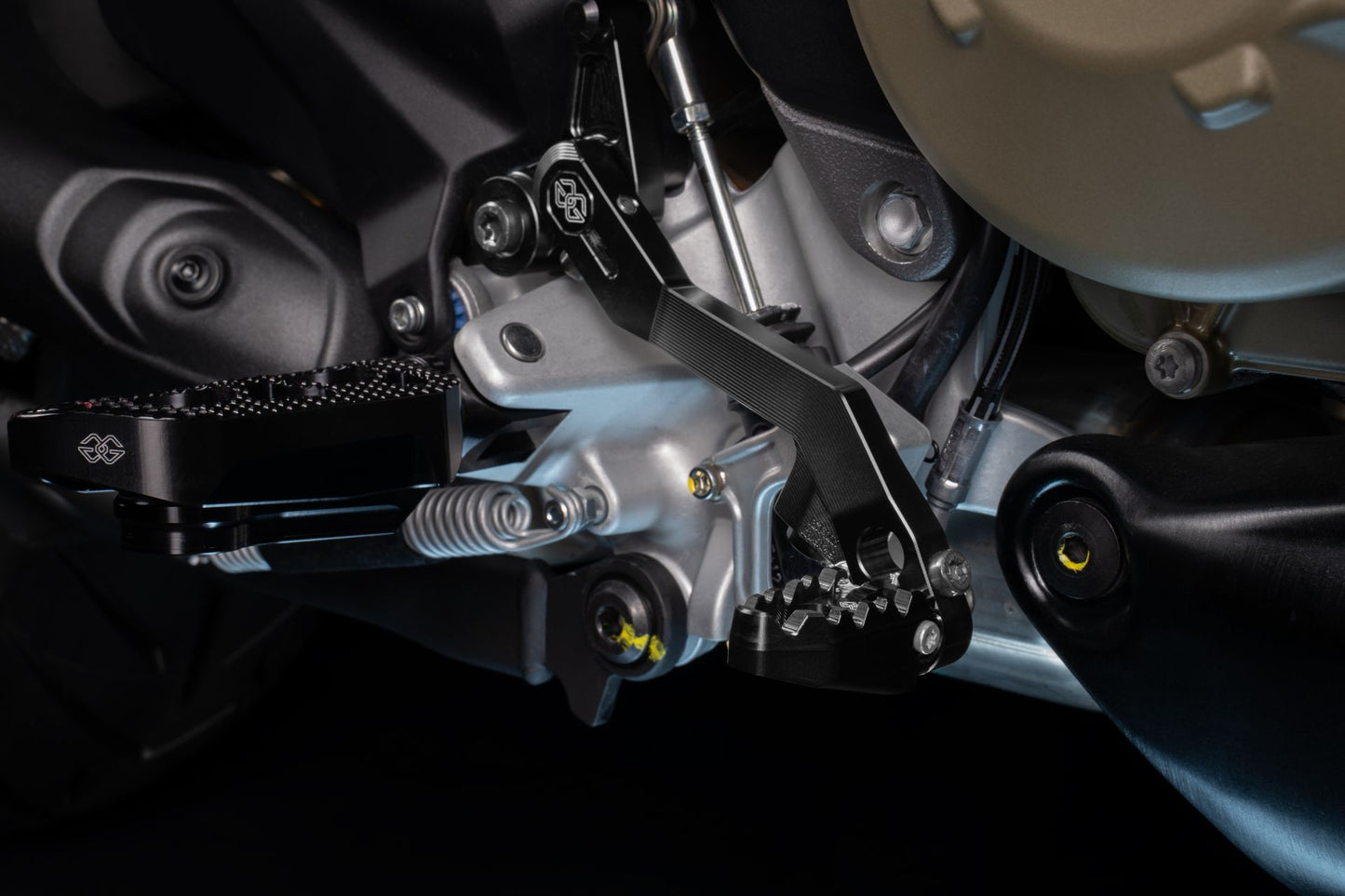 Gilles Gear and Brake Lever Kit for the Ducati Multistrada V4 / S / RS (2024+)