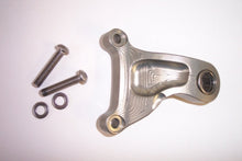 Gilles Shift Holder Support Kit for Yamaha YZF-R6 (2003-2005) and YZF-R6S