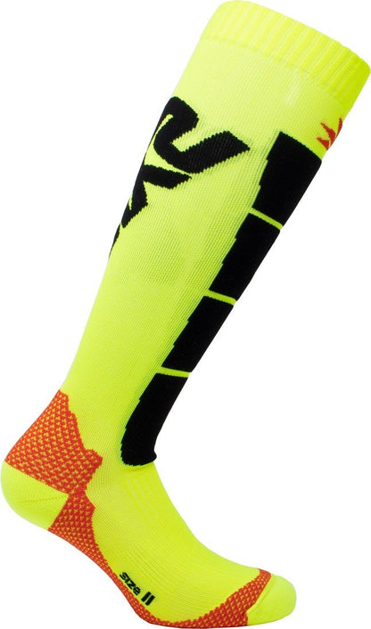 SIX2 Knee-high Comfortable Socks