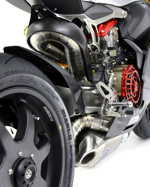 STM Dry Clutch Conversion Kit for the Ducati Panigale 1299, 1199, 959, Superleggera