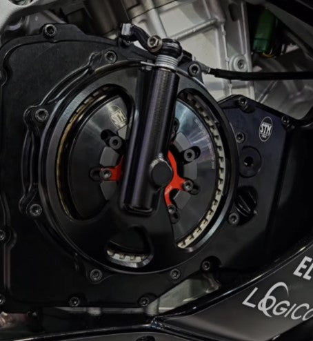 STM Dry Clutch Conversion Kit for the Aprilia RSV4 (2015+)