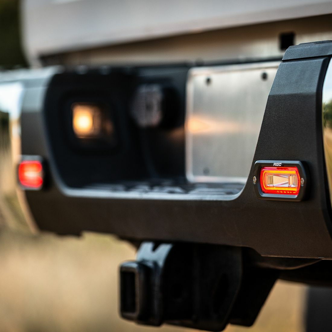 Sr L Series Spreader Red Halo Pair