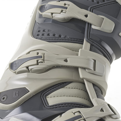 Sg12 Boots Stone Grey Sz 13