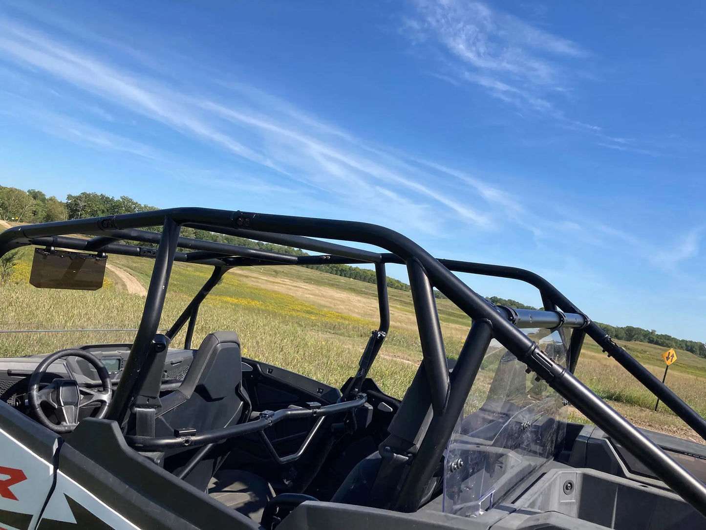 Poly Rear Windshield Pol