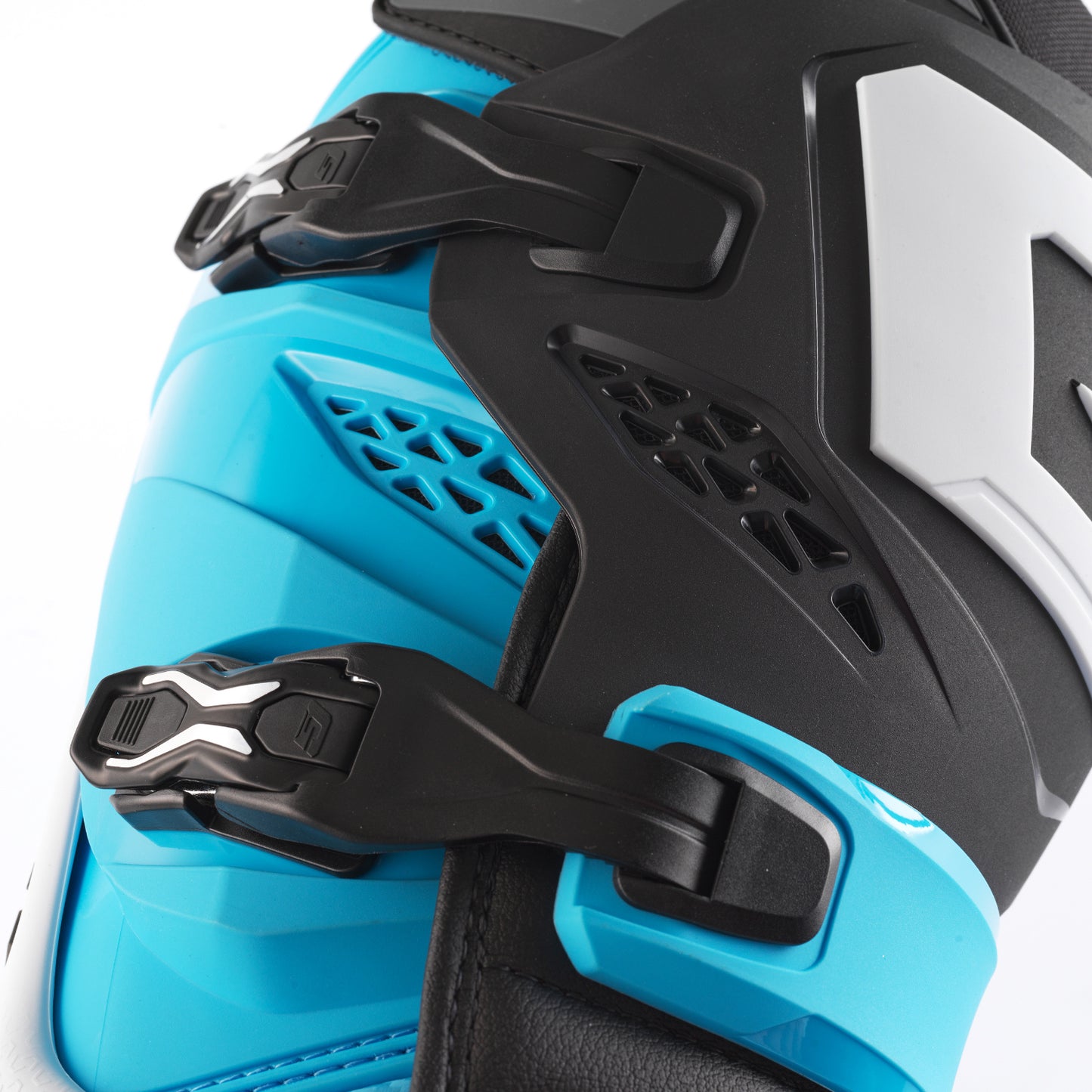 Sg 22 Boots Le White/Black/Light Blue 11