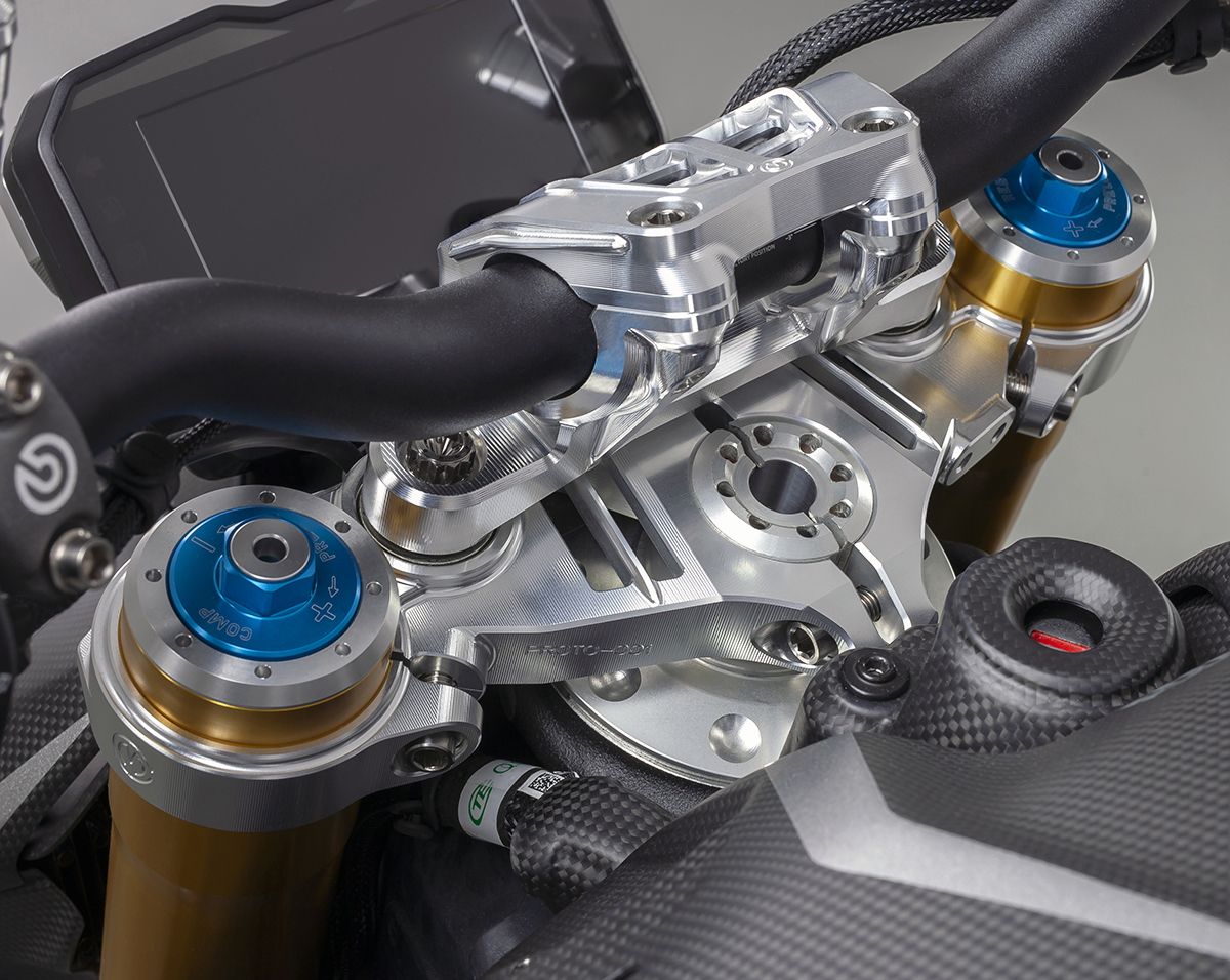 Motocorse Billet Upper Triple Clamp (Yoke) for Ducati Streetfighter V4 / S / SP - 52mm Ohlins SBK Forks