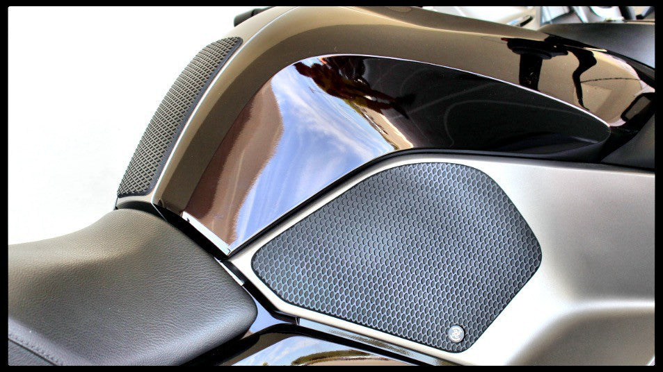 TechSpec Tank Grip Pads for the BMW R 1200 / 1250 RT (14+)