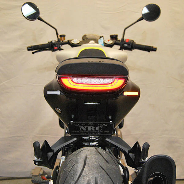 Fender Eliminator Tucked Hus