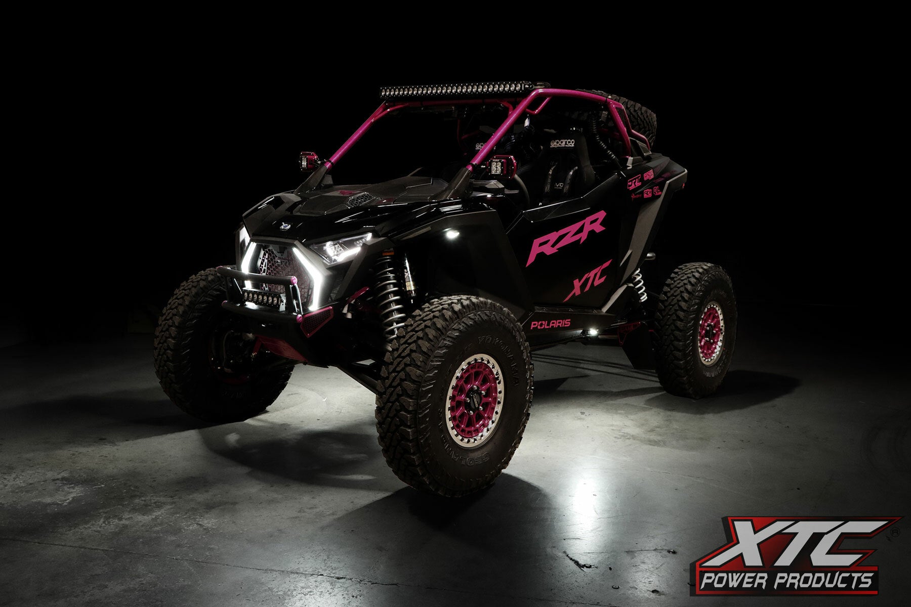 X Lites Rock Light Kit Rgb+W 8 Lights