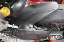 CARBONVANI - DUCATI PANIGALE 1199 / 1299 / V2 and Streetfighter V2 CARBON FIBER REAR HUGGER