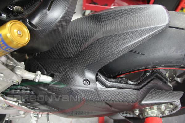 CARBONVANI - DUCATI 959 PANIGALE CARBON FIBER REAR HUGGER