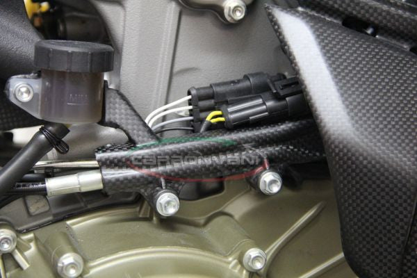 CARBONVANI - DUCATI 899 PANIGALE CARBON FIBER REAR HUGGER OIL TANK (BRAKE RESERVOIR) HOLDER