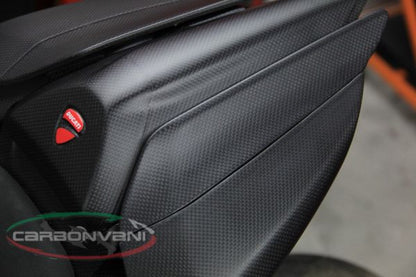 CARBONVANI - DUCATI 959 PANIGALE CARBON FIBER TAIL LH SIDE