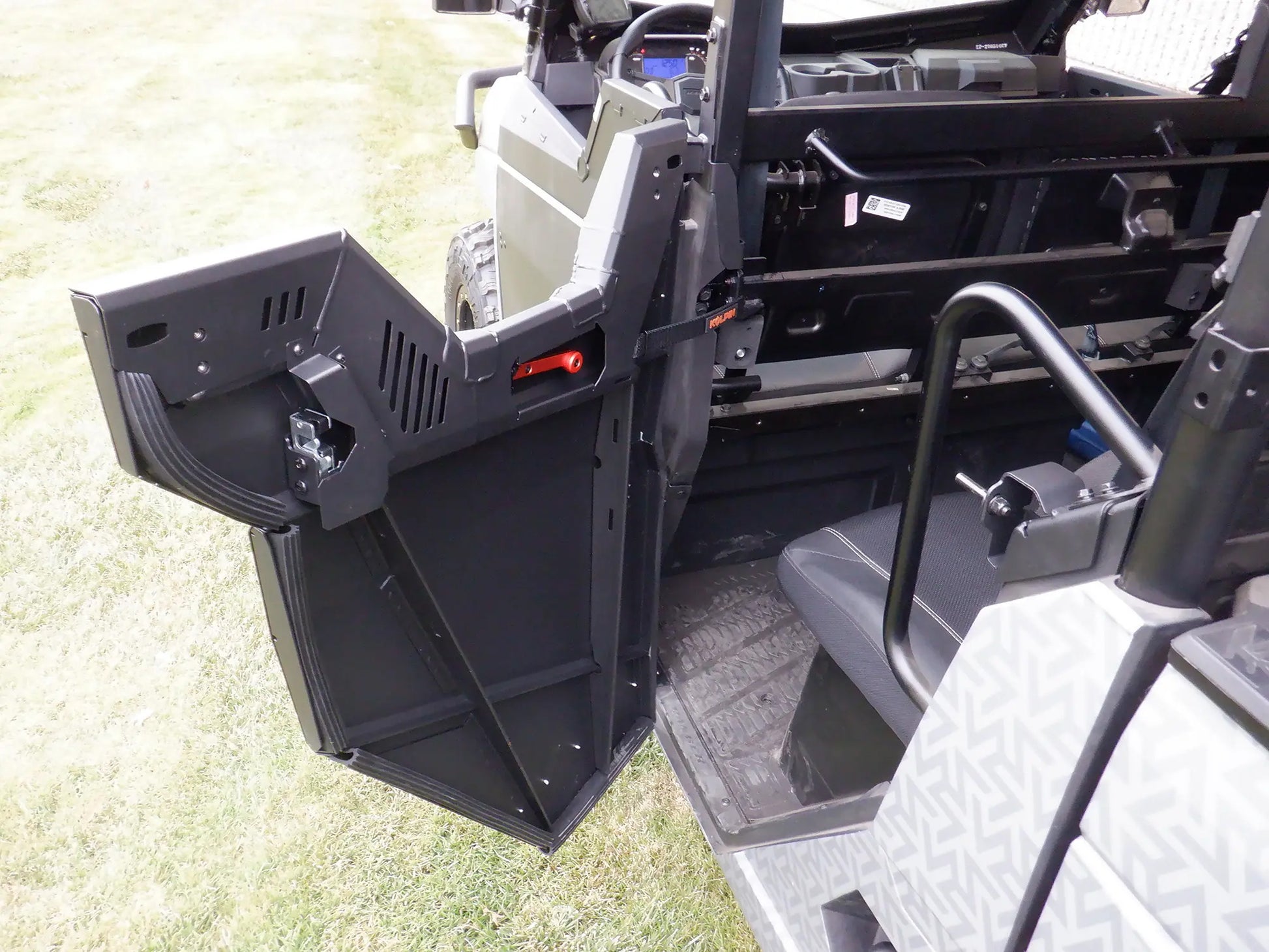 Steel Rear Half Doors Pol