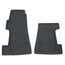 Floor Liner First Row Slingshot
