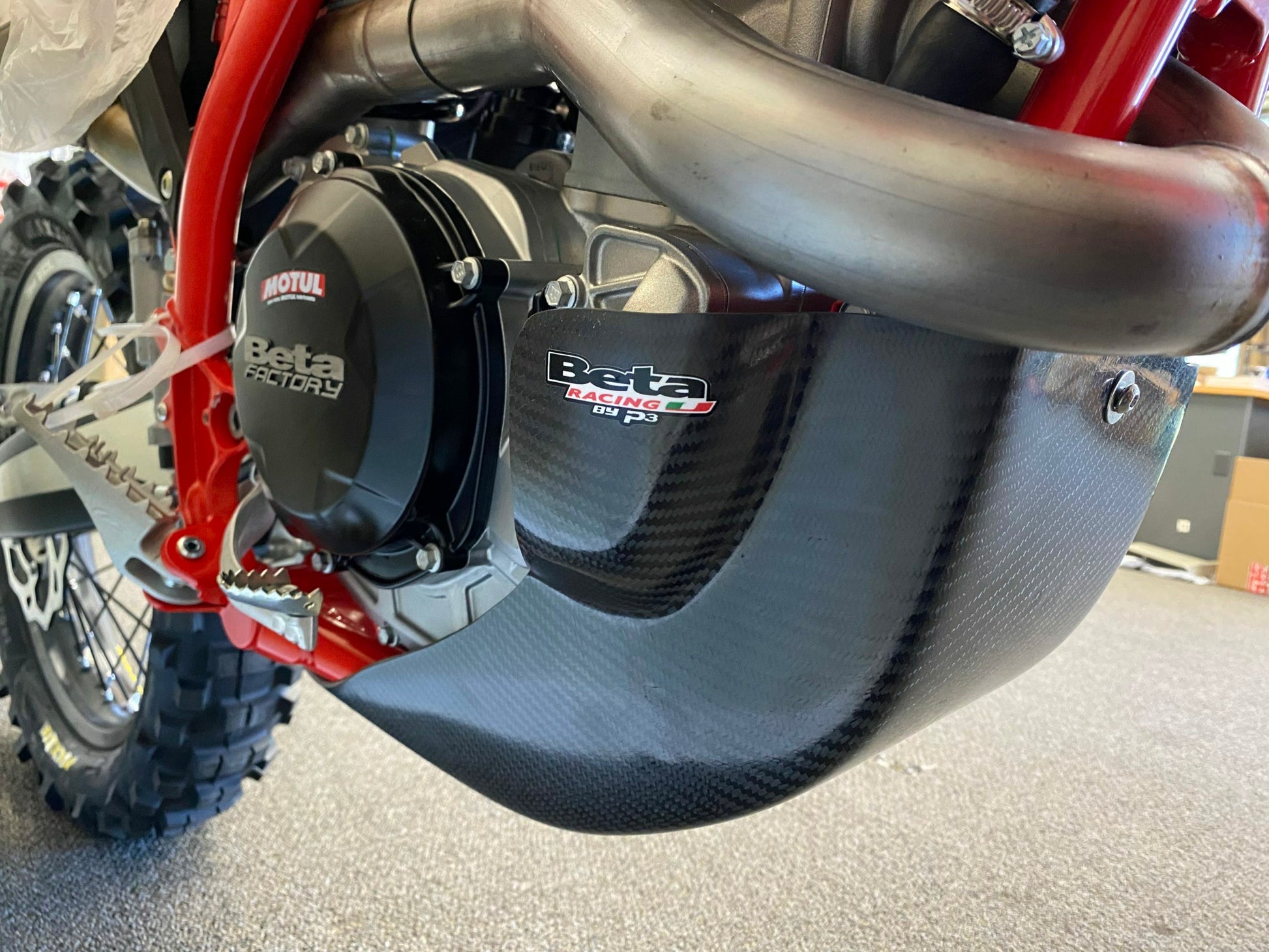 Skid Plates Carbon Fiber Beta