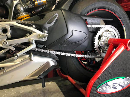 Carbonvani - Ducati Streetfighter V4 / S Carbon Fiber Swingarm Guard - Slider Version