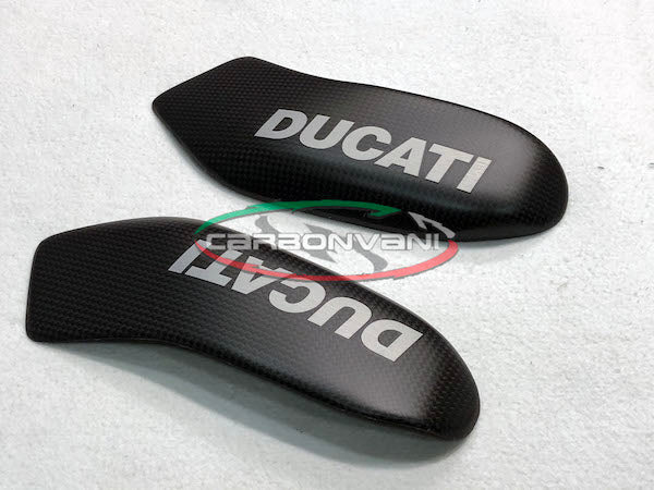Carbonvani - Ducati Panigale / Streetfighter V4 / S / R / Speciale Carbon Fiber Tank Sliders