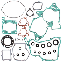 Complete Gasket Set With Oil Seals