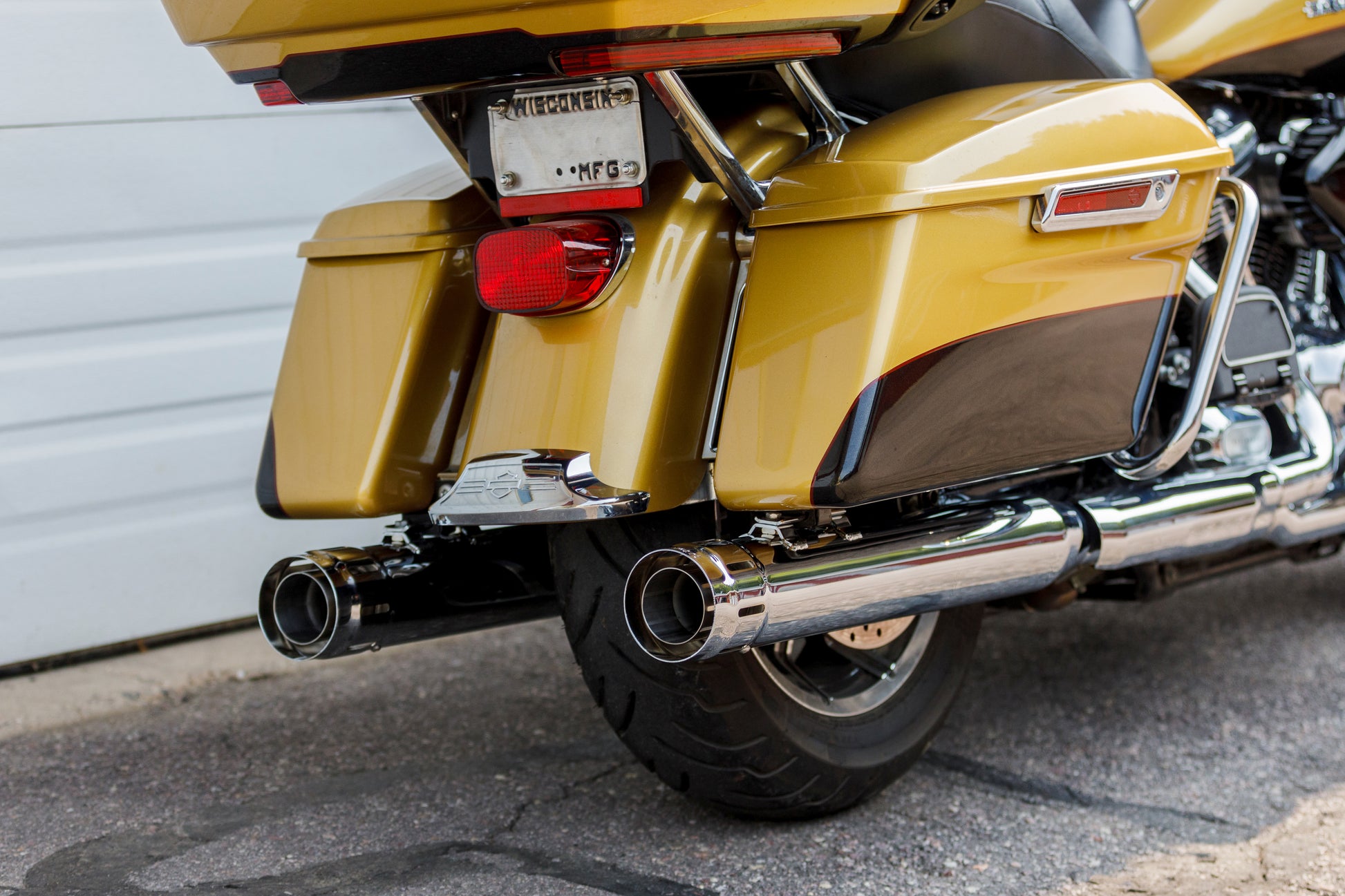 Loose Cannon Mufflers Chrome Touring `17 Up