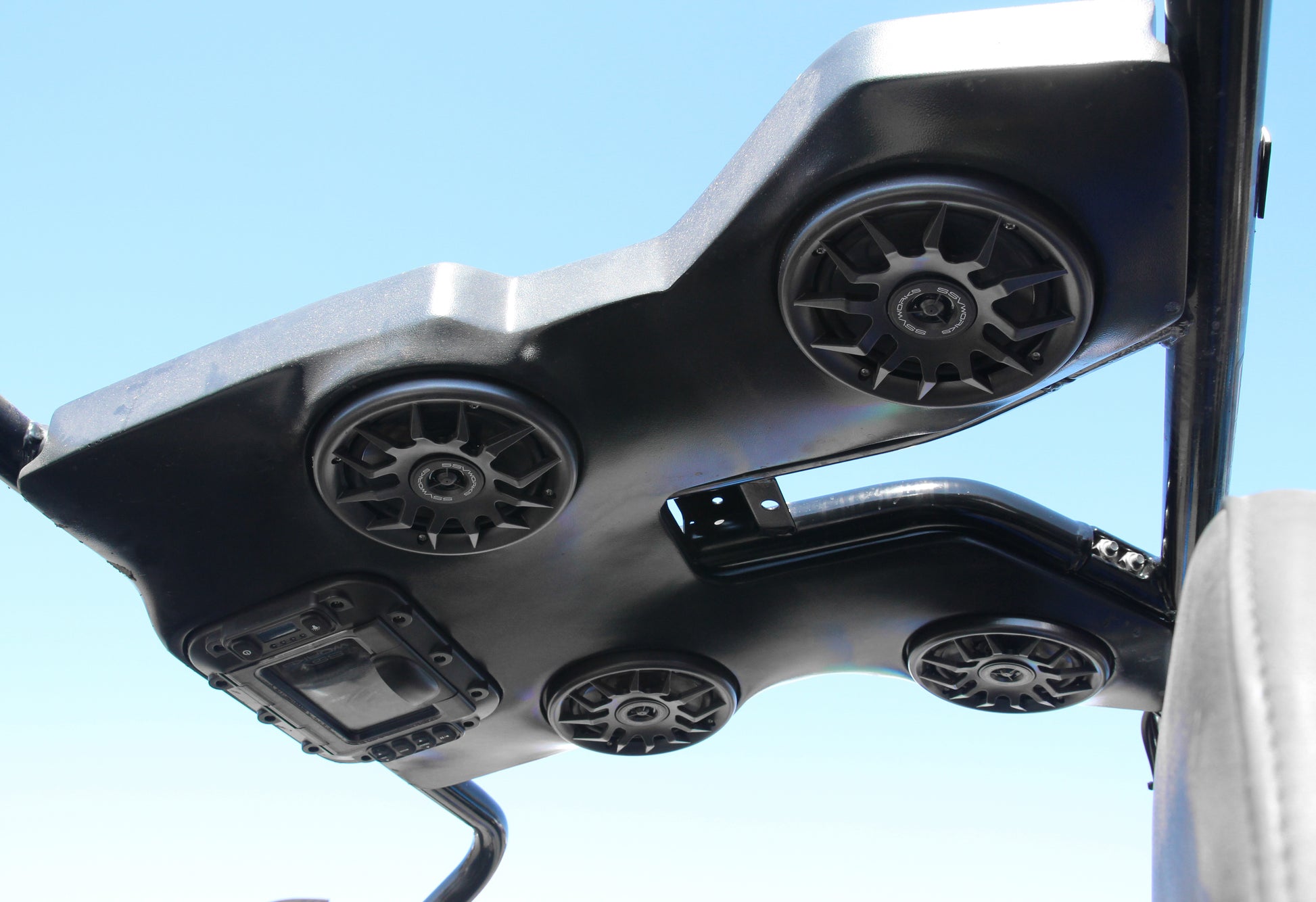 Ssv Wp3 Ovrhd Spkr Kit Arctic