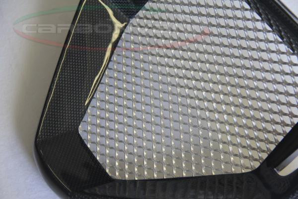 CARBONVANI - MV AGUSTA BRUTALE BRUTALE 4 CYLINDER (ALL MODELS) CARBON FIBER OIL COOLER COVER