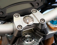 Motocorse DBT 28mm (1 1/8 inch) Handlebar Clamp for Ducati Monster 1100/796/696