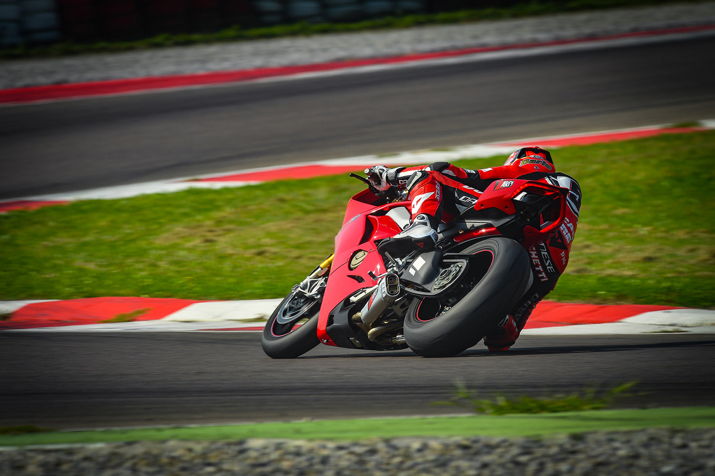 ZARD Slip-on system for Ducati Panigale V4 / S / Speciale / R