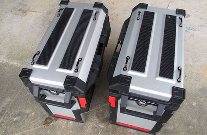 TechSpec Pannier Guards for the Yamaha Super Tenere (13.0") Side Boxes