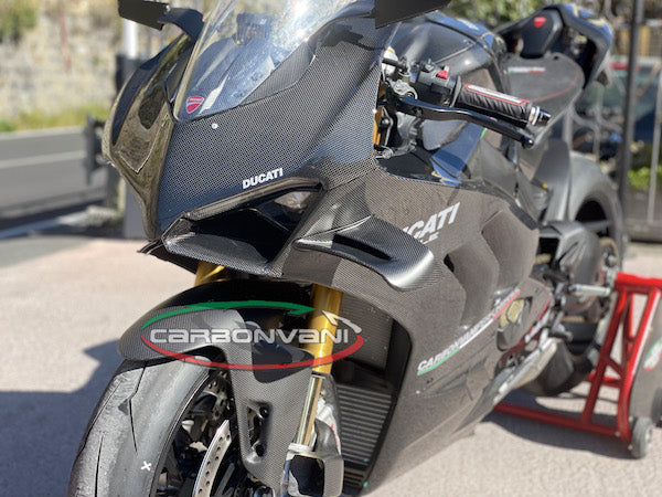 Carbonvani - Ducati Panigale V4 / S 2022+ Carbon Fiber Full Fairing Kit with Winglets - ROAD VERSION (8 pieces)