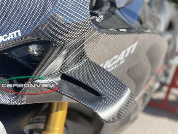 Carbonvani - Ducati Panigale V4 / S 2022+ Carbon Fiber Full Fairing Kit with Winglets - ROAD VERSION (8 pieces)