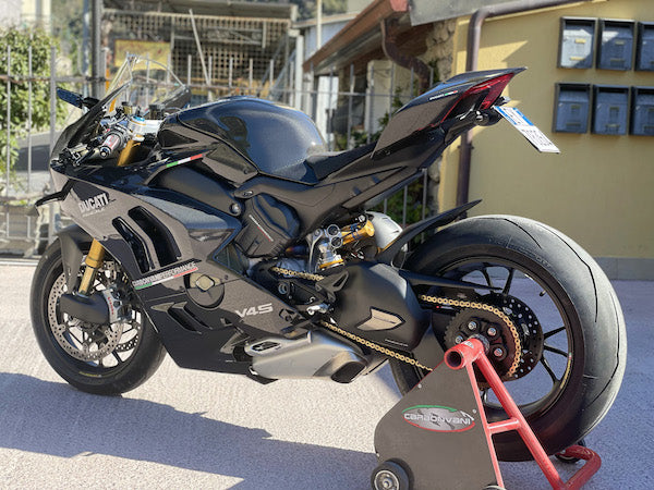 Carbonvani - Ducati Panigale V4 / S / SP / R (2022+) Carbon Fiber Full Fairing Kit - NO Winglets  - NO DECALS - ROAD VERSION (6 pieces)